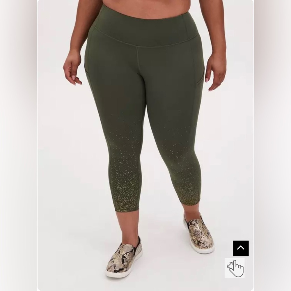 Torrid Cropped Active Side Pocket Olive Green Gold Accent Legging